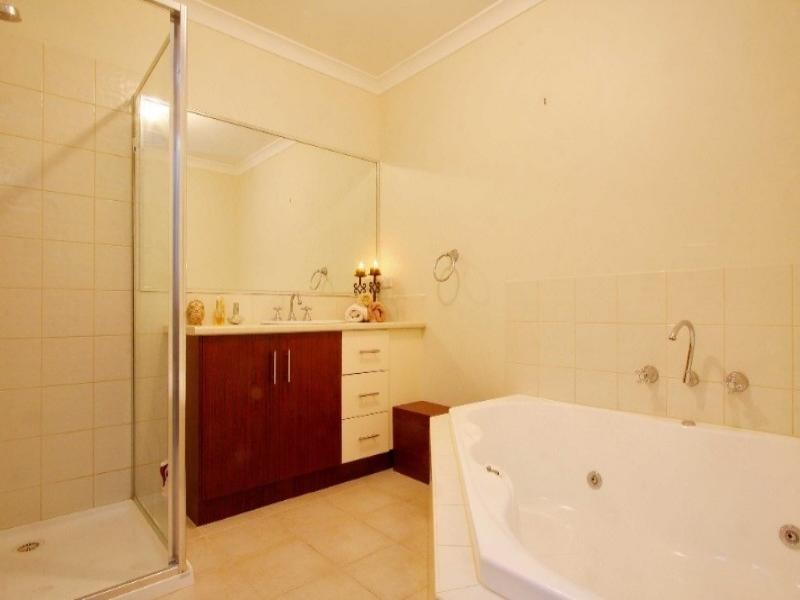 Greensborough VIC 3088