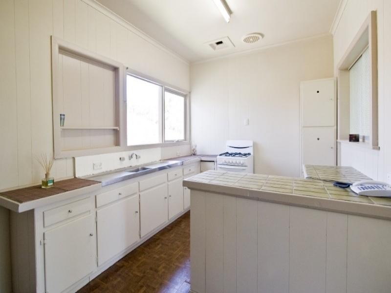 43 Scotland Avenue, Greensborough VIC 3088