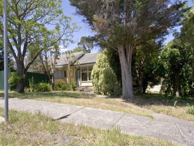 43 Scotland Avenue, Greensborough VIC 3088