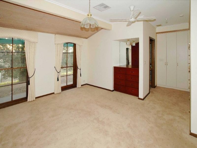 300 Hurstbridge-Arthurs Creek Road, Hurstbridge VIC 3099