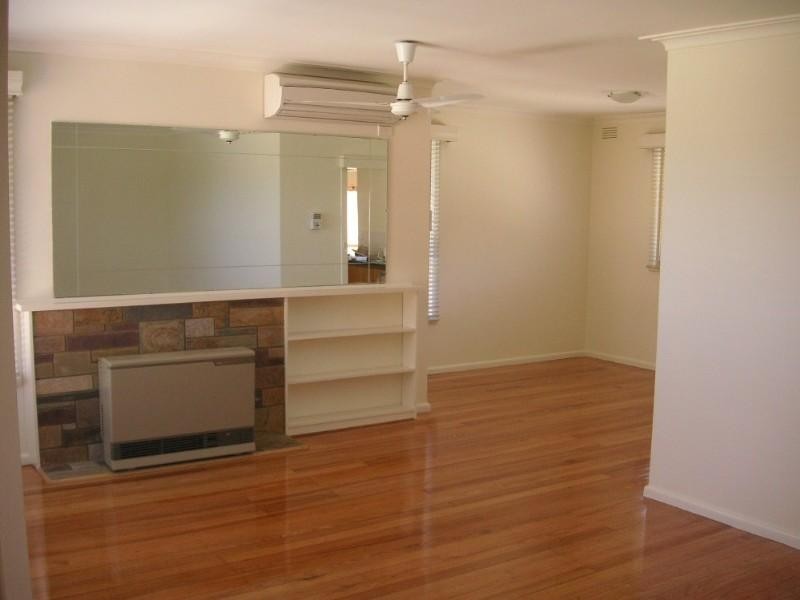 7 Pateman Place, Watsonia VIC 3087