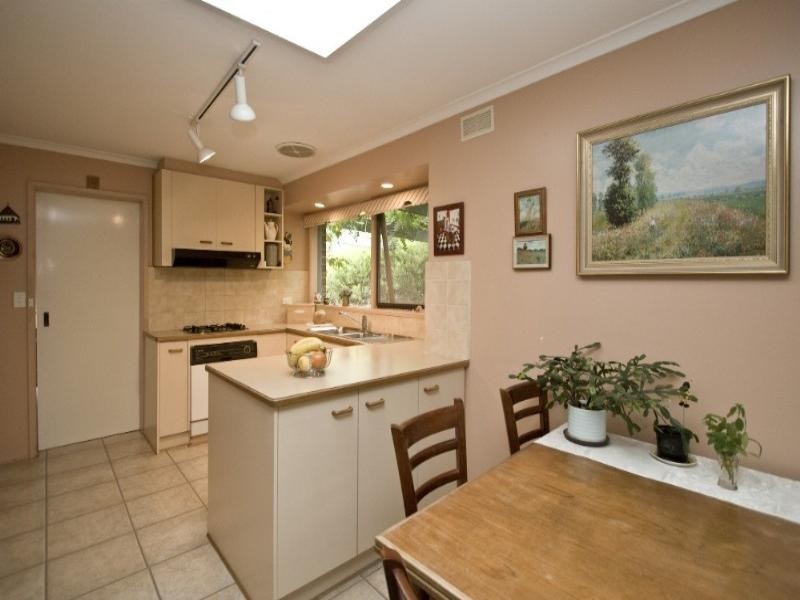 41 Sackville Street, Montmorency VIC 3094