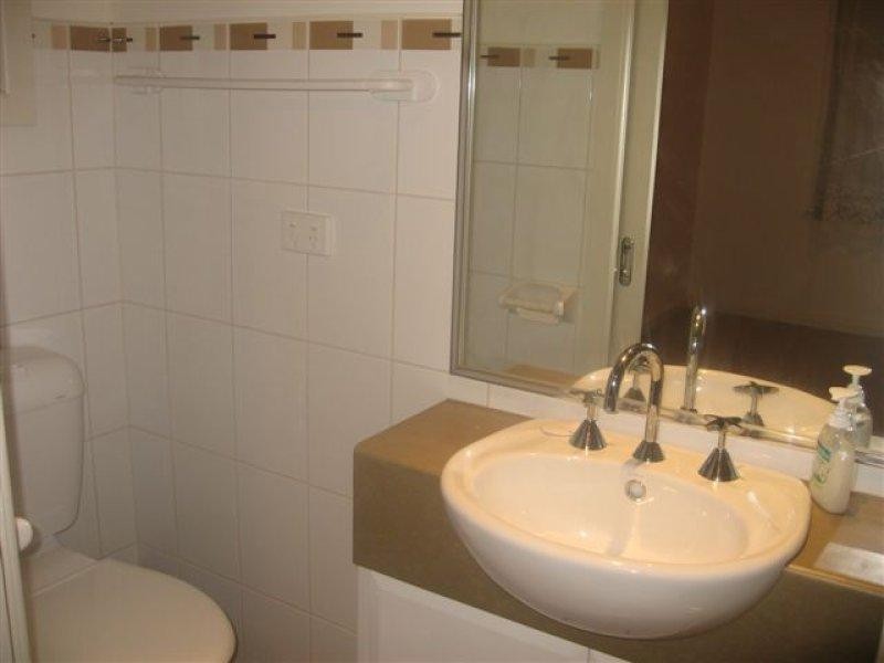 1/16 Morwell Avenue, Watsonia VIC 3087