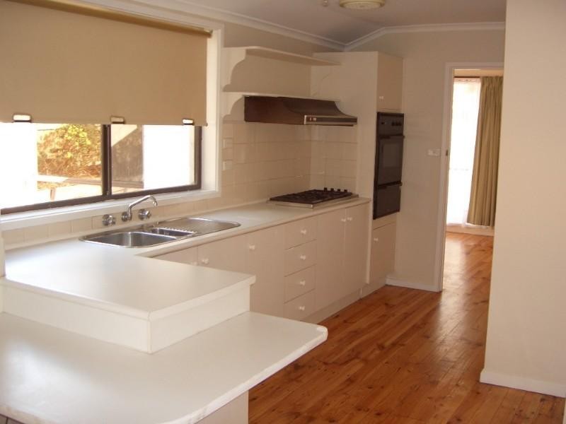 4 Kundy Close, Greensborough VIC 3088