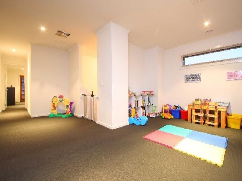 8 Millicent Court, Mernda VIC 3754