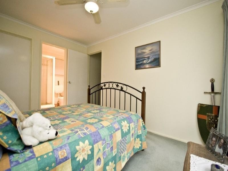 2/10 Maskell Crescent, Lower Plenty VIC 3093