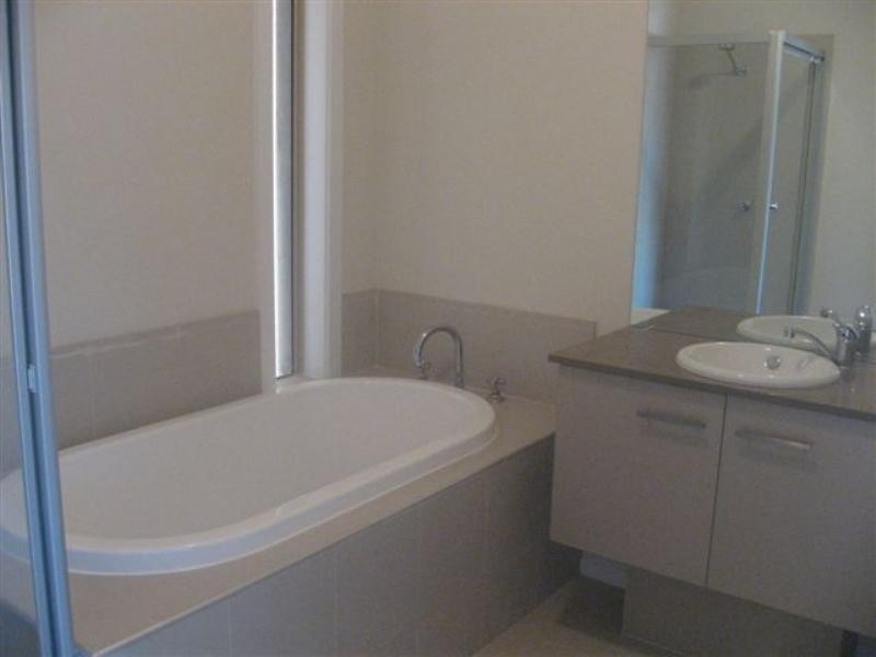 3 Damani Place, Doreen VIC 3754