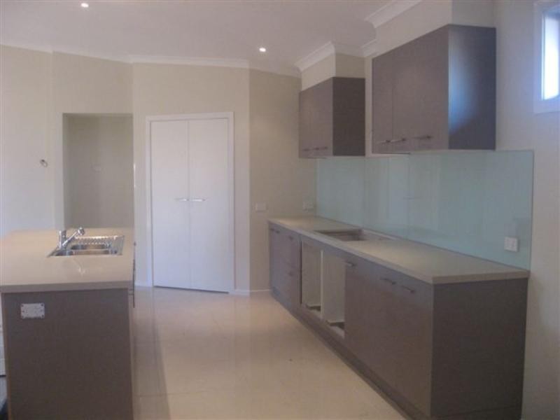 3 Damani Place, Doreen VIC 3754