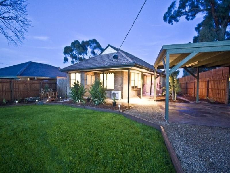 2/114 Henry Street, Greensborough VIC 3088