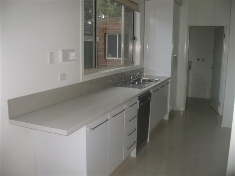 2/71 Plenty Lane, Greensborough VIC 3088