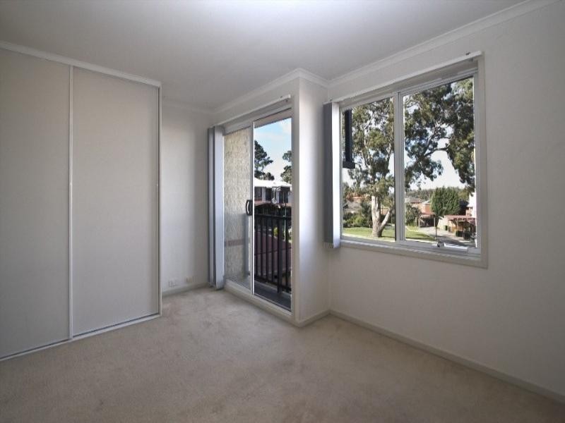 17/70 Grange Boulevard, Bundoora VIC 3083