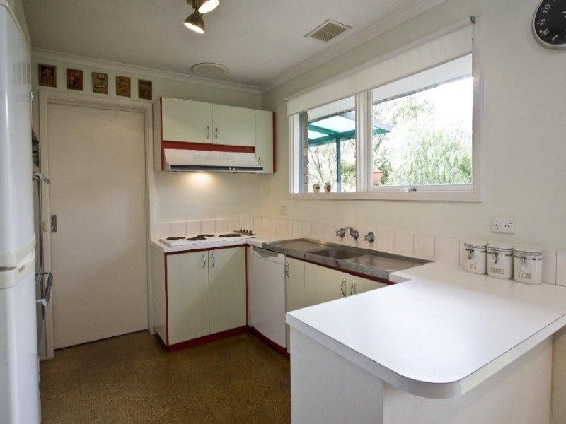 23 Phipps Crescent, Diamond Creek VIC 3089