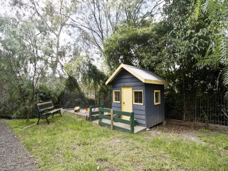 23 Phipps Crescent, Diamond Creek VIC 3089