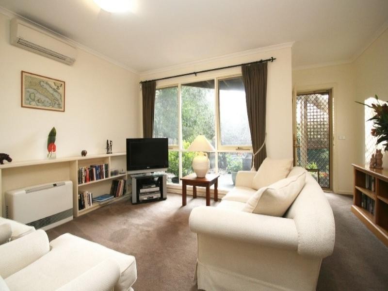 1/29 Baldwin Avenue, Montmorency VIC 3094