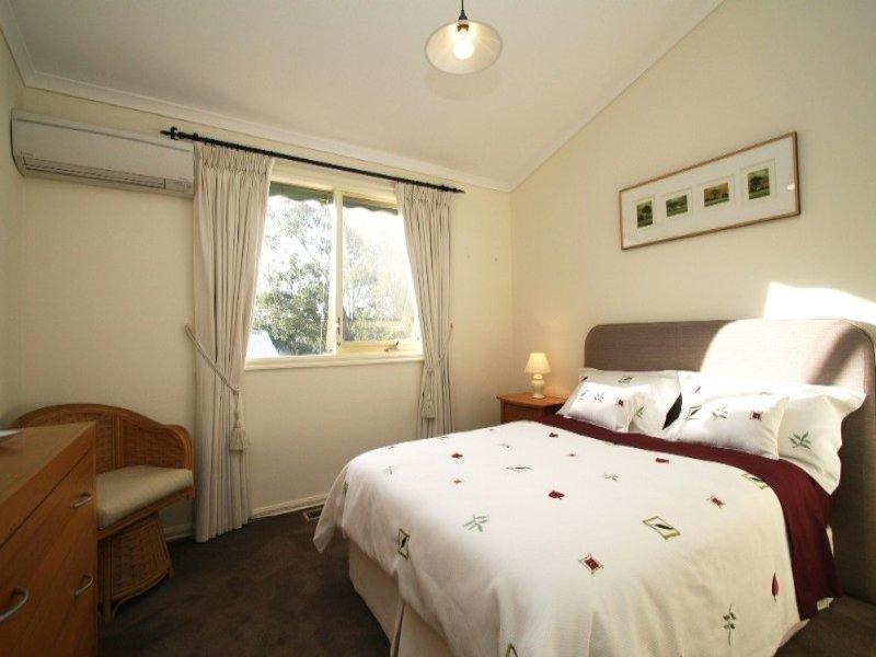 1/29 Baldwin Avenue, Montmorency VIC 3094