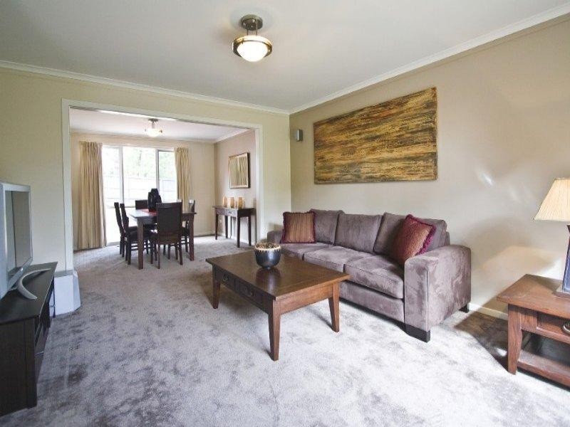 41 Old Aqueduct Road, Diamond Creek VIC 3089