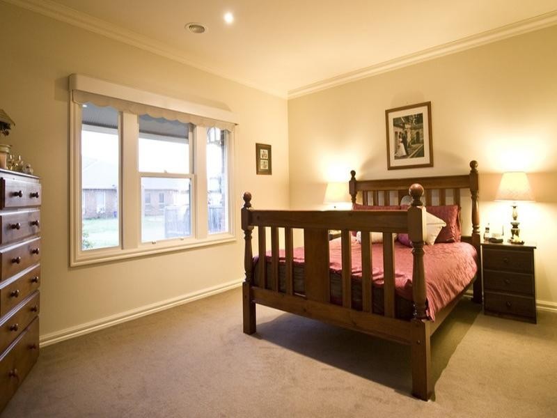 12 Glenshire Grove, Doreen VIC 3754