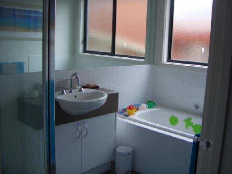 8 Goulburn Grove, Yallambie VIC 3085