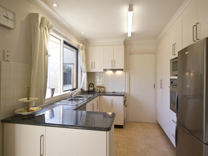 3/17 Silver Street, Eltham VIC 3095