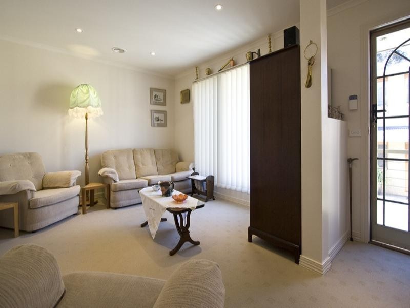 3/17 Silver Street, Eltham VIC 3095