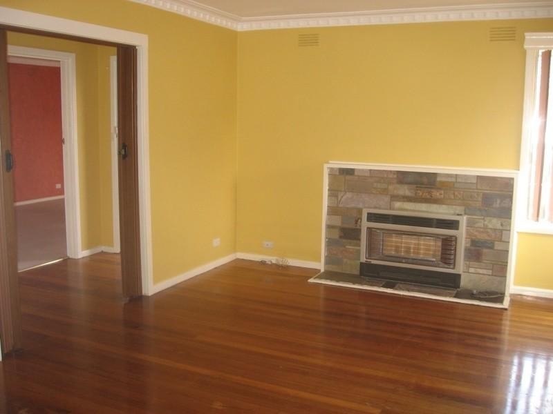 16 Middleton Street, Watsonia VIC 3087