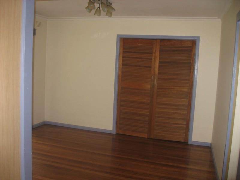 16 Middleton Street, Watsonia VIC 3087