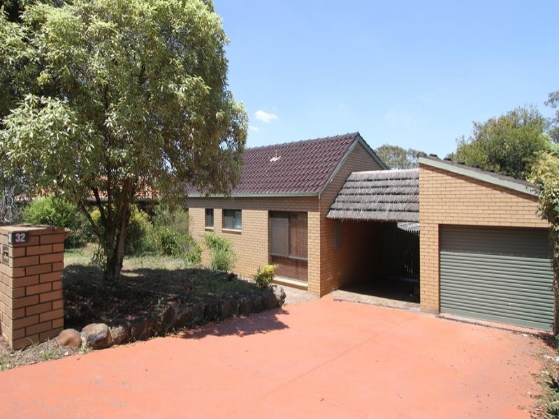 32 Tallow Wood Drive, Greensborough VIC 3088