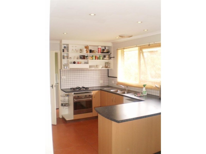 1/52 Kempston Street, Greensborough VIC 3088