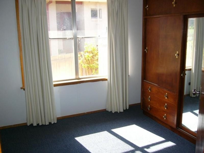 68 Gabonia Avenue, Watsonia VIC 3087