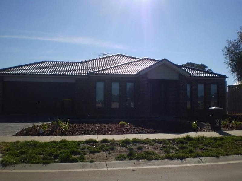 19 Counthan Terrace, Doreen VIC 3754