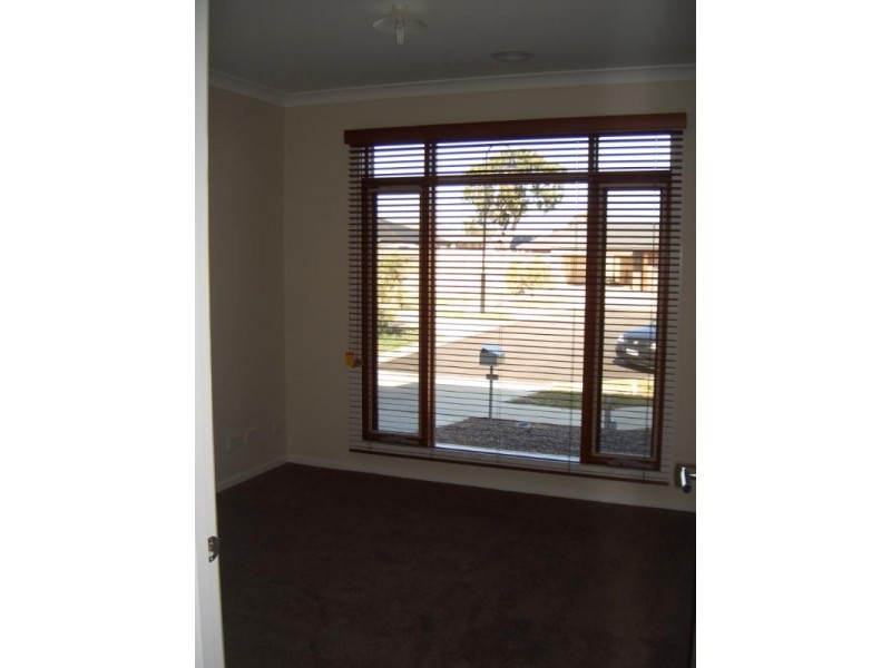 3 Damani Place, Doreen VIC 3754