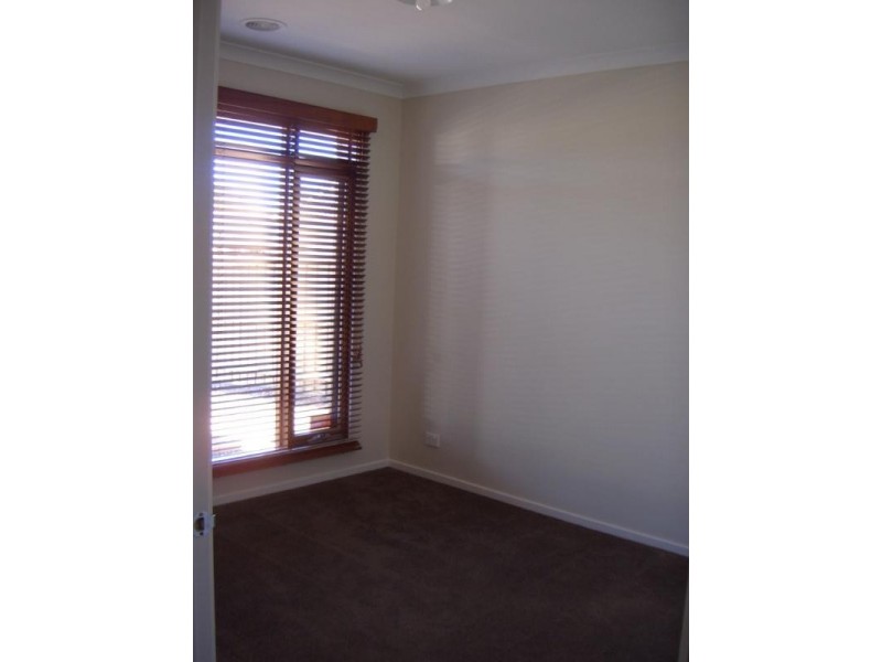 3 Damani Place, Doreen VIC 3754