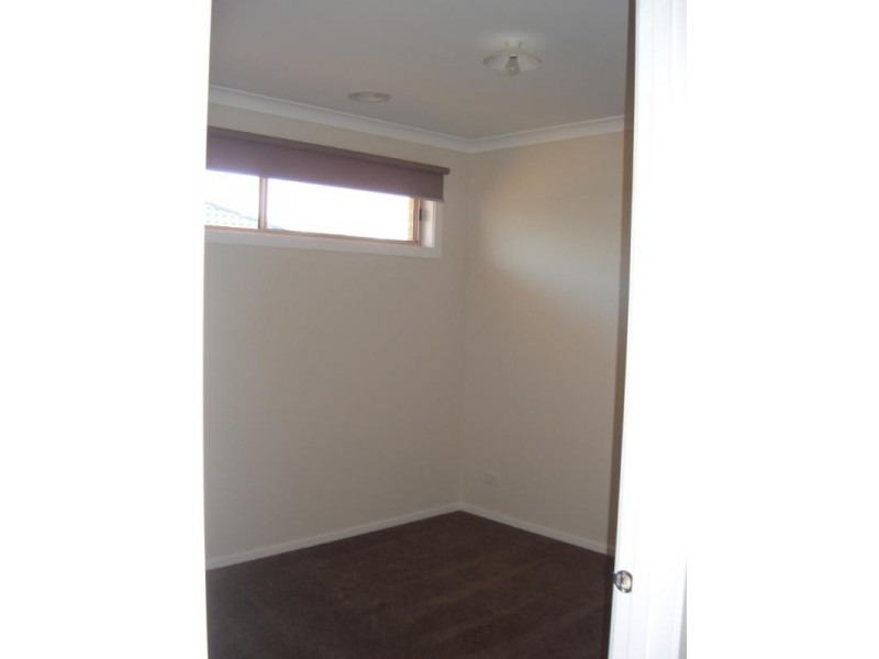 3 Damani Place, Doreen VIC 3754