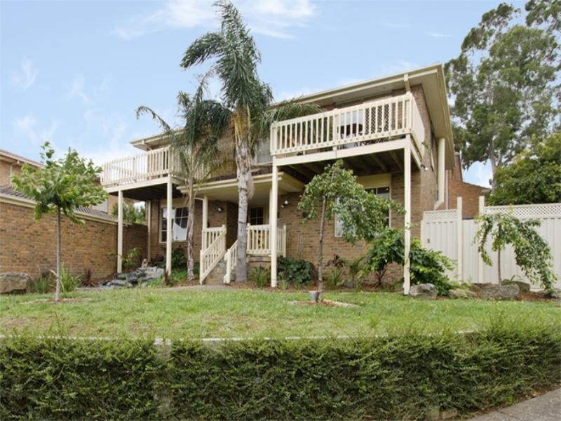 14 Stonnington Drive, Watsonia North VIC 3087