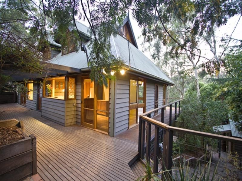 28 Kerrie Crescent, Eltham VIC 3095