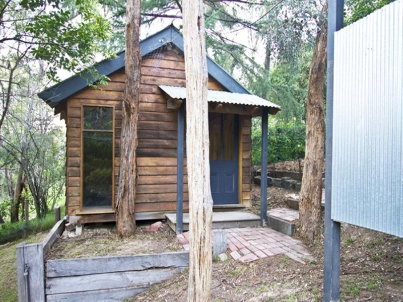 28 Kerrie Crescent, Eltham VIC 3095