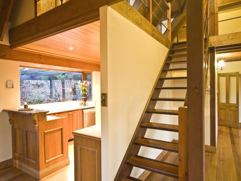 28 Kerrie Crescent, Eltham VIC 3095