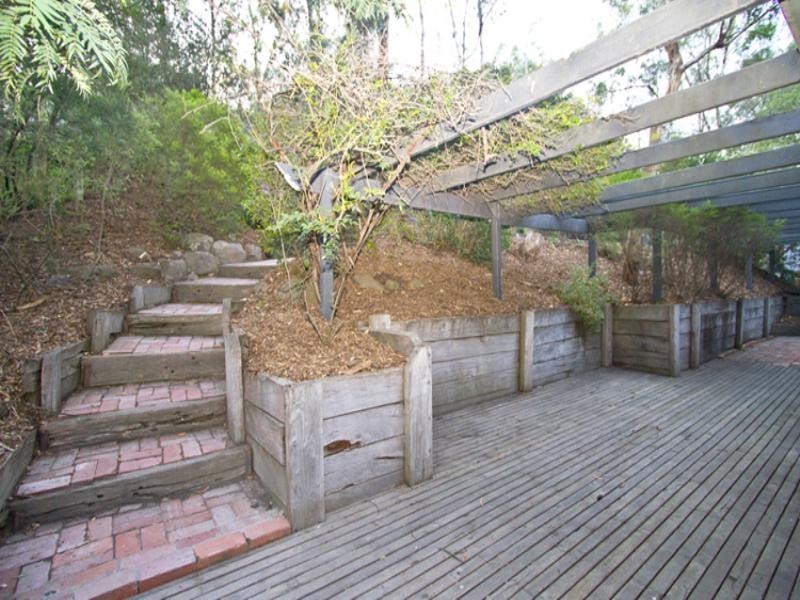 28 Kerrie Crescent, Eltham VIC 3095