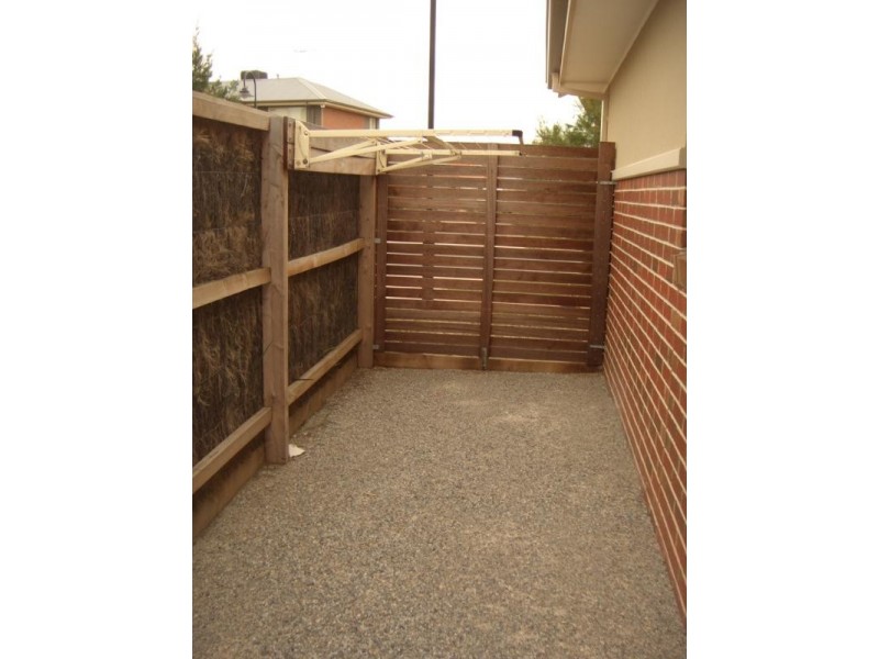 4 Retreat Place, Doreen VIC 3754