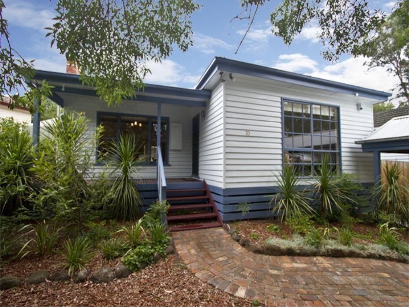 70 St Helena Road, Greensborough VIC 3088