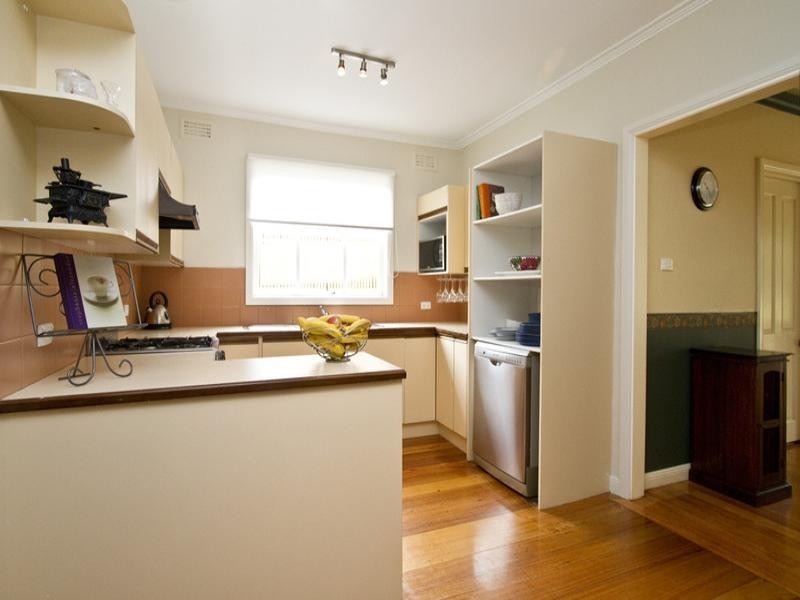 70 St Helena Road, Greensborough VIC 3088