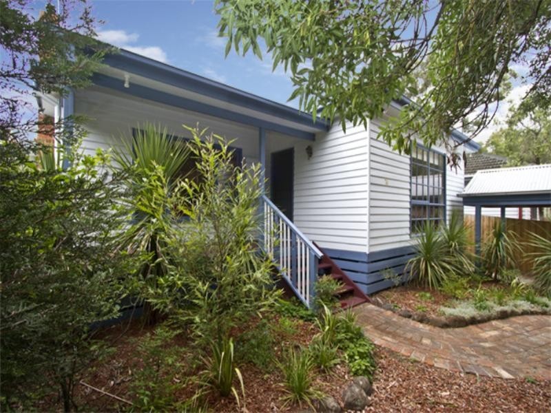 70 St Helena Road, Greensborough VIC 3088
