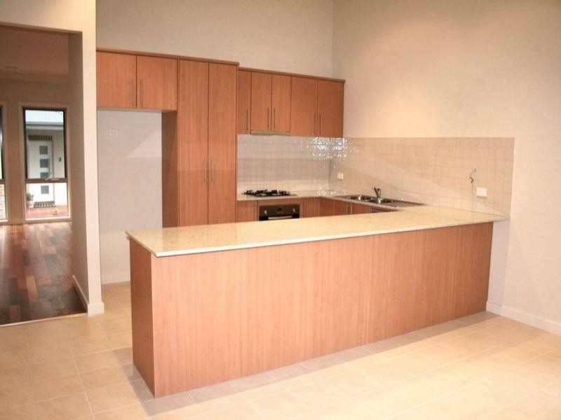 2/171 St Helena Road, Greensborough VIC 3088