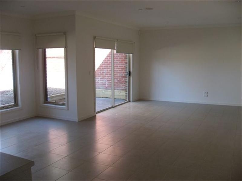 3/5 Grace Street, Watsonia VIC 3087