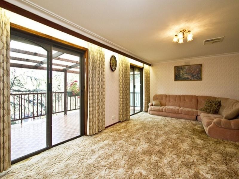 4 Palpera Terrace, Greensborough VIC 3088
