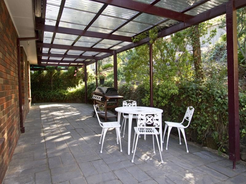 4 Palpera Terrace, Greensborough VIC 3088