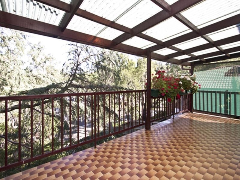 4 Palpera Terrace, Greensborough VIC 3088
