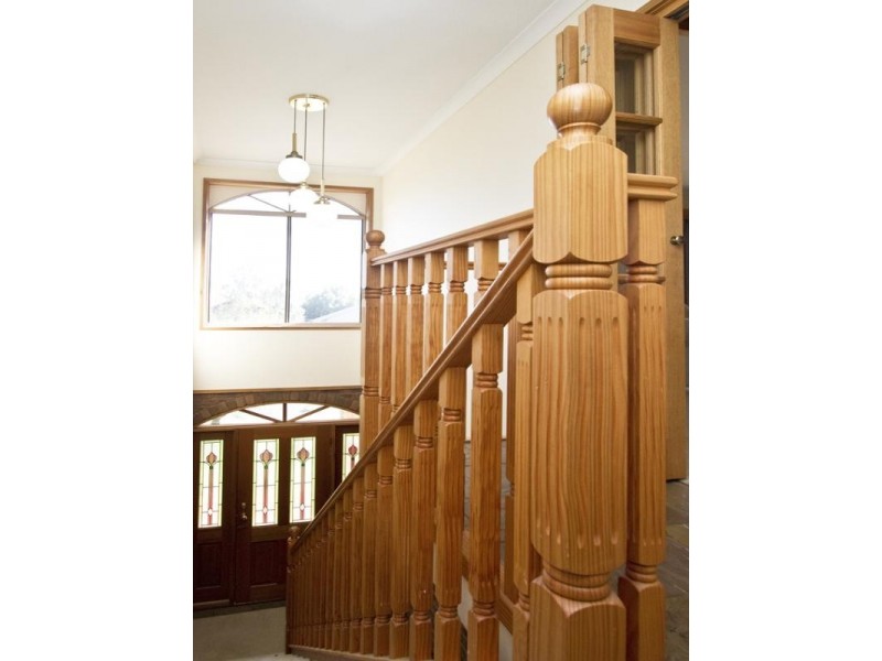 18 Selsdon Court, Greensborough VIC 3088