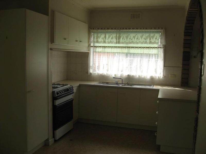 1/154 Nell Street, Greensborough VIC 3088