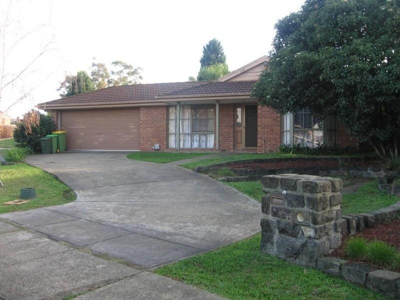 10 Gundry Grove, Watsonia North VIC 3087